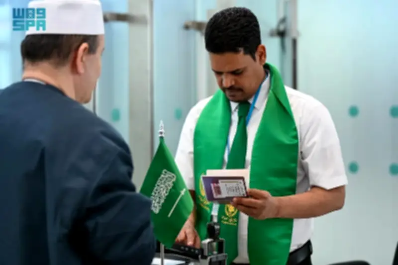 مبادرة طريق مكة تواصل تسهيل إجراءات سفر الحجاج من إسطنبول