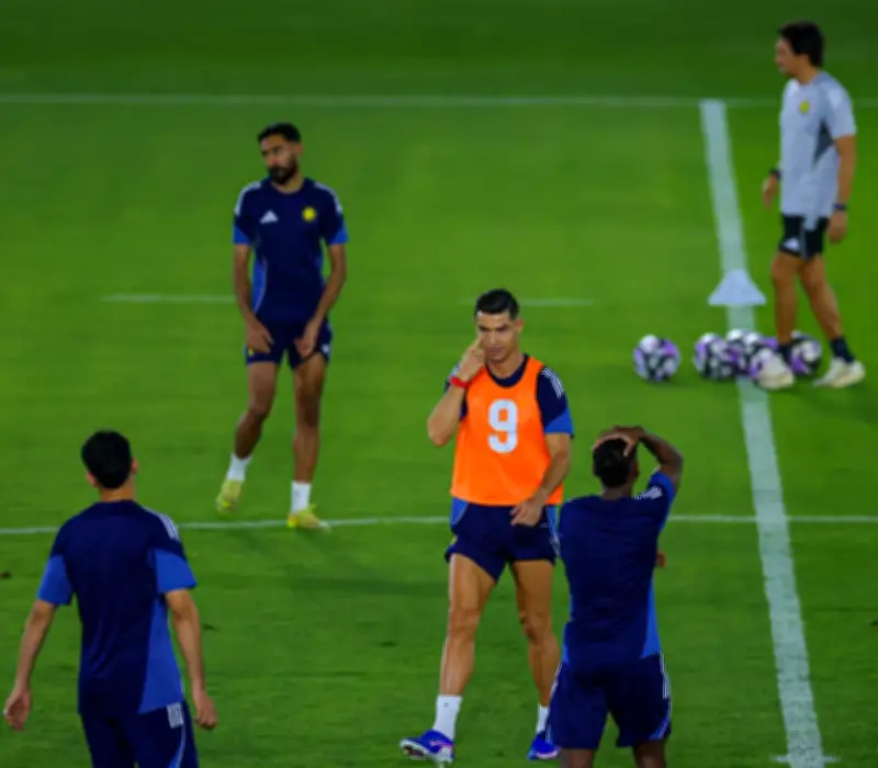الشباب يستضيف النصر في قمة دوري روشن السعودي الليلة