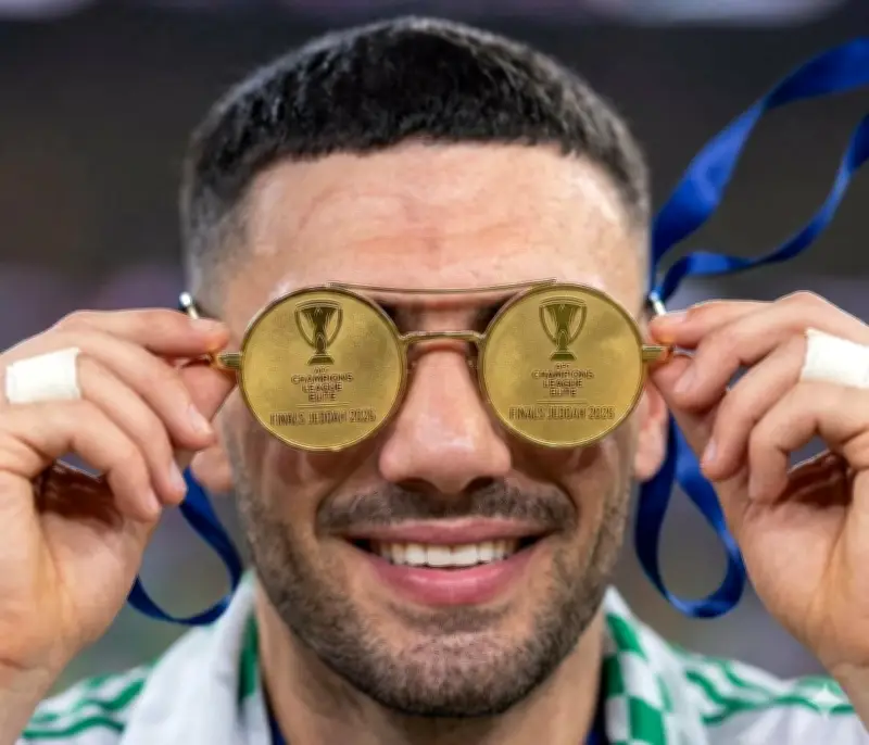 الأهلي يطلب تقديم مواجهة الخلود للاحتفال بلقب آسيا