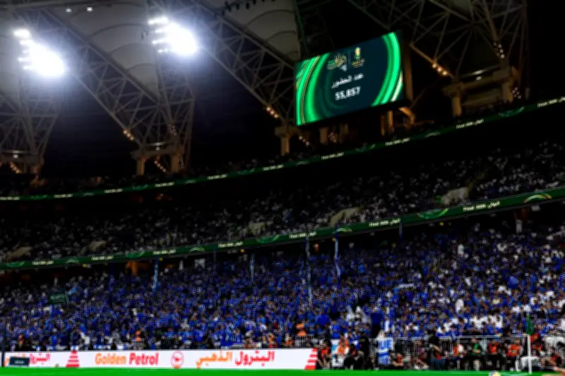 حضور جماهيري كبير في نهائي كأس خادم الحرمين بين الهلال والخلود