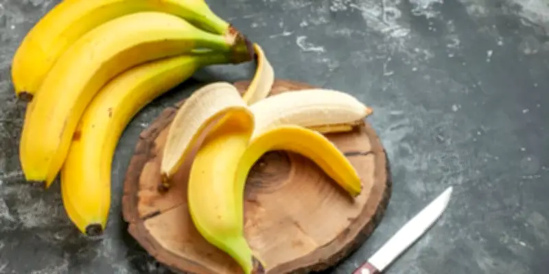 فوائد تناول الموز صباحاً: طاقة طبيعية وصحة للجهاز الهضمي