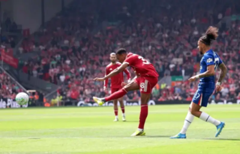 التعادل يحسم مواجهة ليفربول وتشيلسي في الدوري الإنجليزي