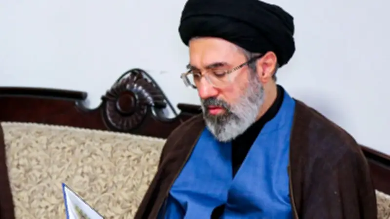 إيران: المرشد الأعلى مقتدى خامنئي يتعافى من إصابات الحرب