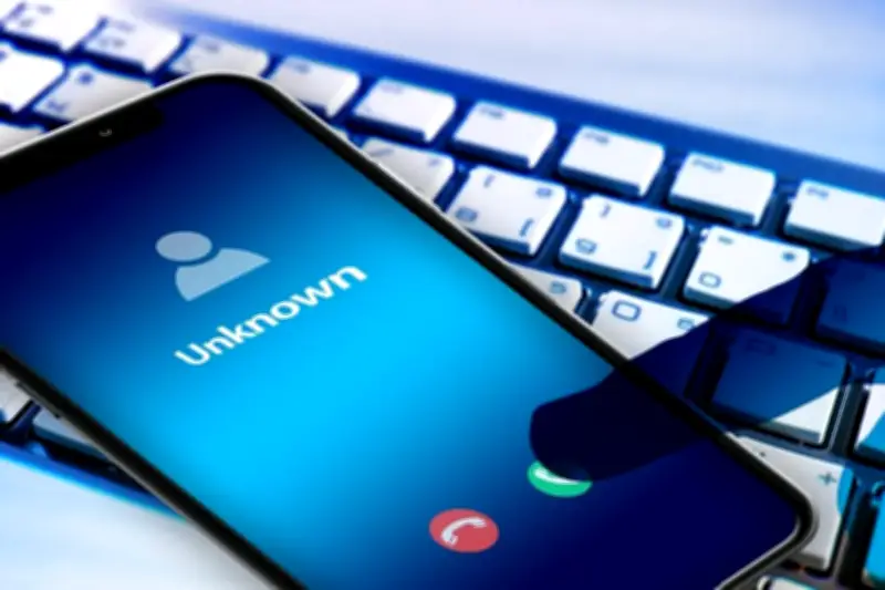 الداخلية المصرية تنفي نفياً قاطعاً تطبيق نظام جديد لمراقبة المكالمات والتطبيقات