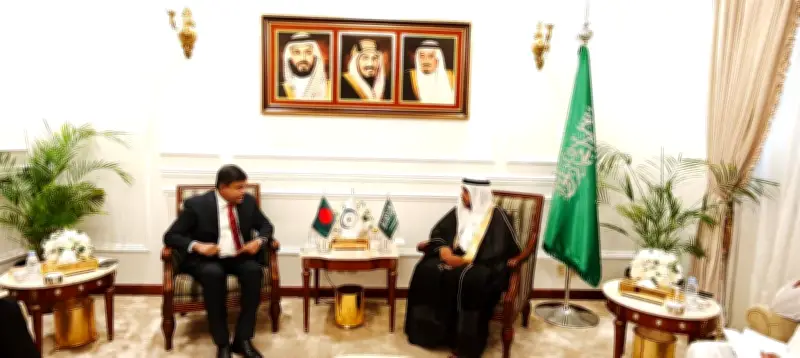 السحيباني يبحث مع سفير بنجلاديش تعزيز العمل الإسلامي المشترك