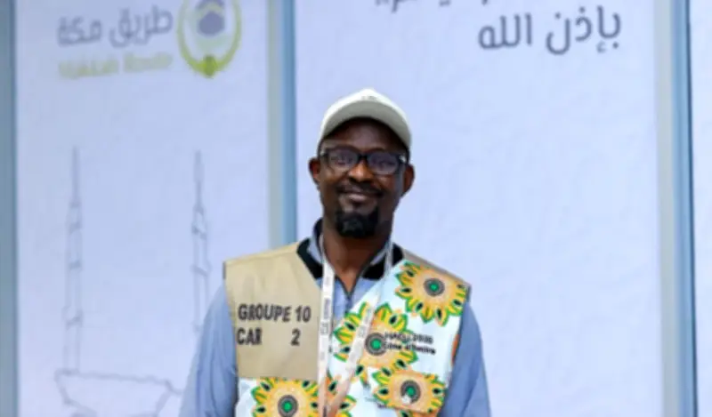 مبادرة طريق مكة تيسر رحلة الحج لحاج من كوت ديفوار