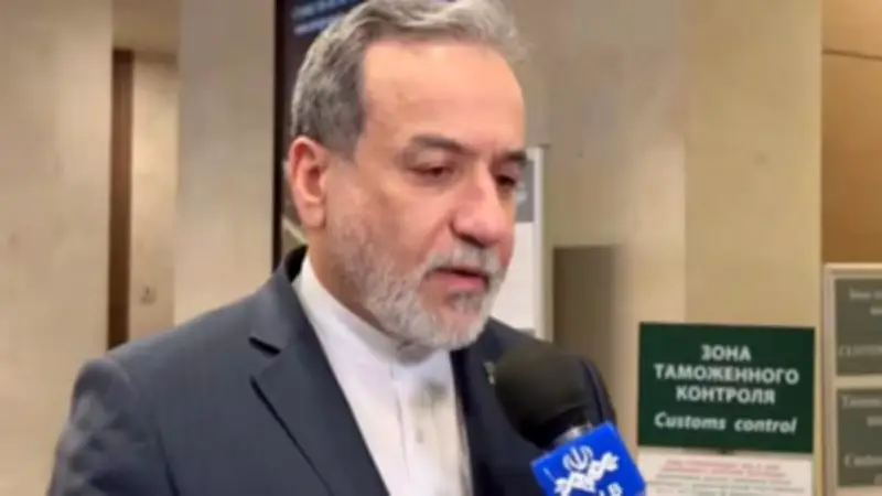 إيران تطالب بريكس بإدانة أمريكا وإسرائيل وتؤكد انفتاحها على الدبلوماسية