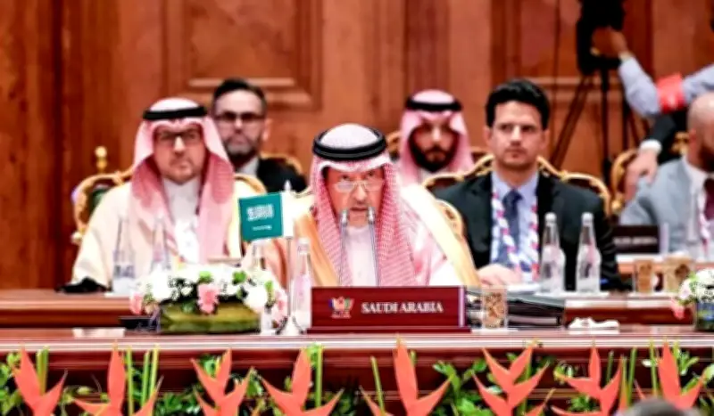 الخريجي يشارك في اجتماع وزراء خارجية دول بريكس بنيودلهي