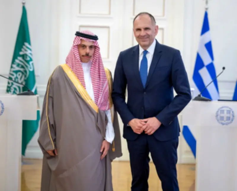 وزير الخارجية ونظيره اليوناني يترأسان اجتماع اللجنة السياسية السعودي الهيليني