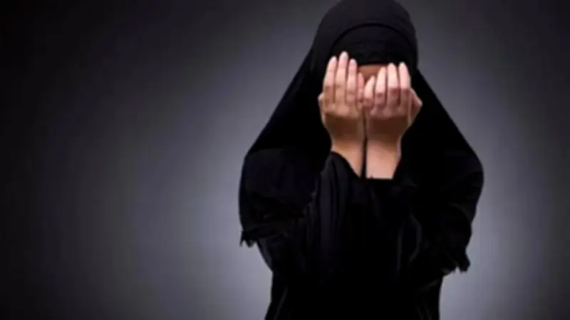 مسلخ بشري في القاهرة: زوجة تمزق زوجها وتضع أشلاءه بأكياس وتمارس علاقة محرمة بجانبه