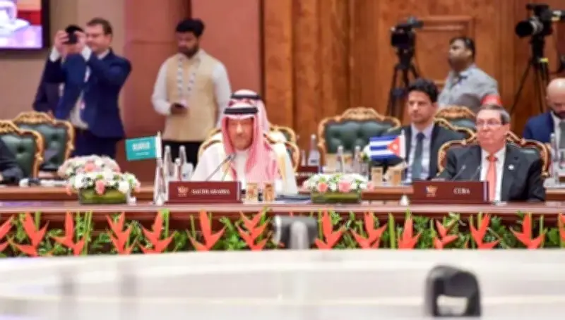 الخريجي يشارك في اجتماع وزراء خارجية بريكس بنيودلهي