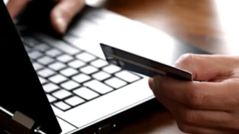 ثلاثة أسباب لتراجع الإقبال على المتاجر التقليدية في السعودية