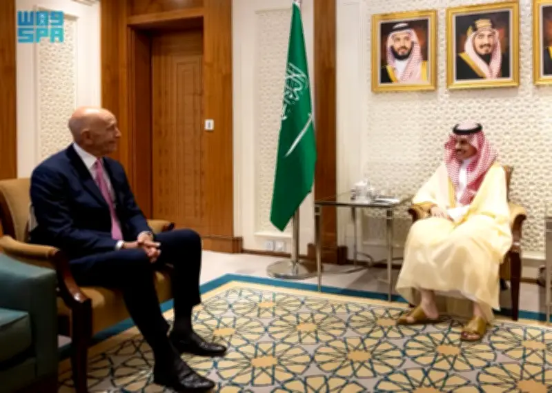 وزير الخارجية السعودي يبحث مع المبعوث الأمريكي دعم الاستقرار في سوريا