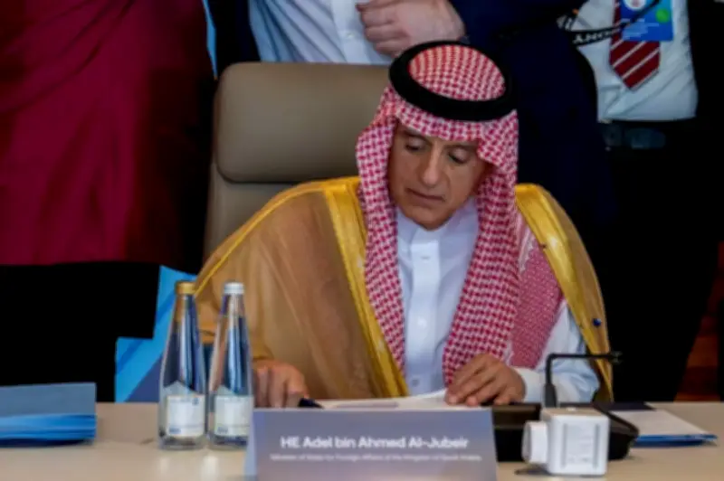 آل جبير يشارك في القمة الأوروبية الخليجية الأولى بأثينا