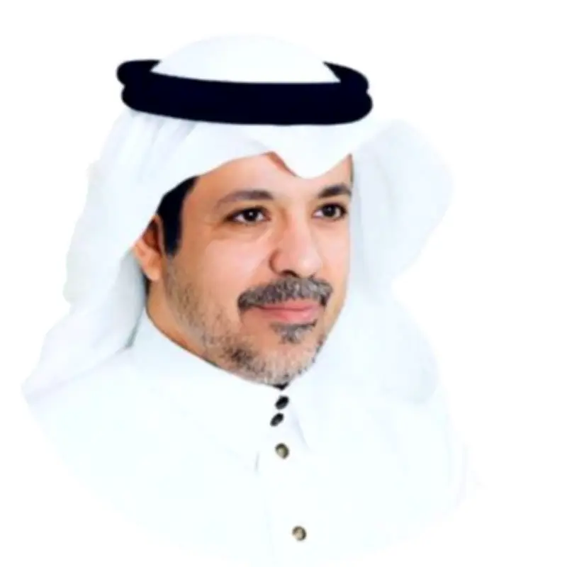 هوس الألقاب الأكاديمية يهدد نزاهة التعليم ويشعل جدل الشهادات الوهمية