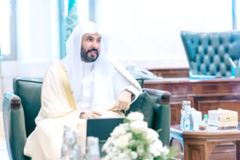 وزير العدل يدشن النموذج المركزي لتطوير أعمال المحاكم العامة