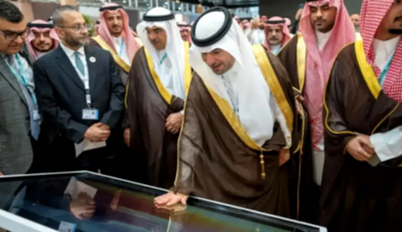 وزير البلديات والإسكان يفتتح جناح المملكة في المنتدى الحضري بأذربيجان