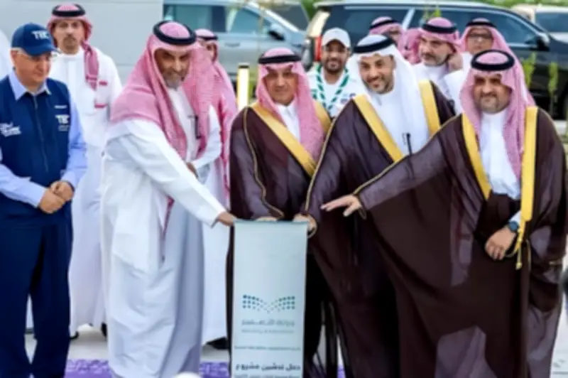 وزير التعليم يدشن مبادرة أنسنة المدارس في مكة لتعزيز جودة الحياة