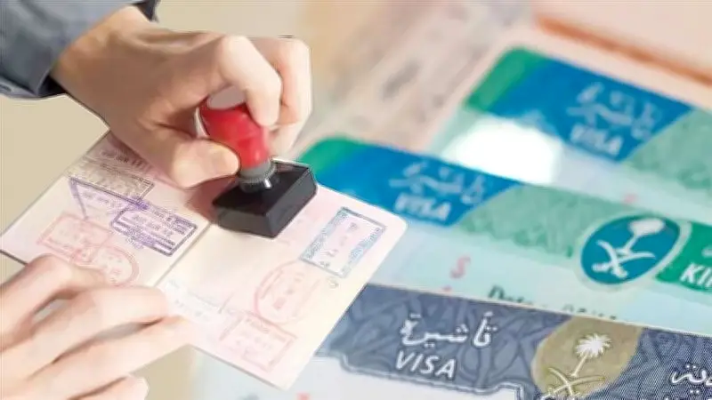 الداخلية تحذر: تأشيرات الزيارة لا تخول الحج وتشدد على التصريح