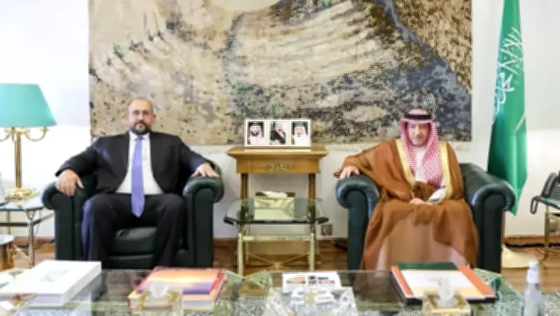 نائب وزير الخارجية يبحث مع المدير الإقليمي لمنظمة الهجرة الدولية الموضوعات المشتركة