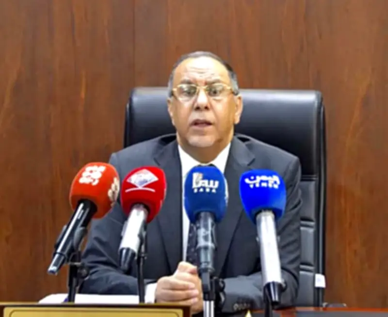 وزير الصناعة اليمني: القرارات الحكومية تضع مصلحة المواطنين أولاً