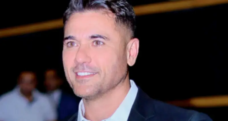 أحمد عز يفجر مفاجأة ويعلن الجزء الثاني من فيلم الكلاب السبعة قبل عرضه