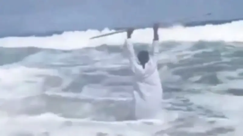فيديو "شق البحر" الكوميدي يخدع منصات إخبارية شهيرة ويثير الجدل