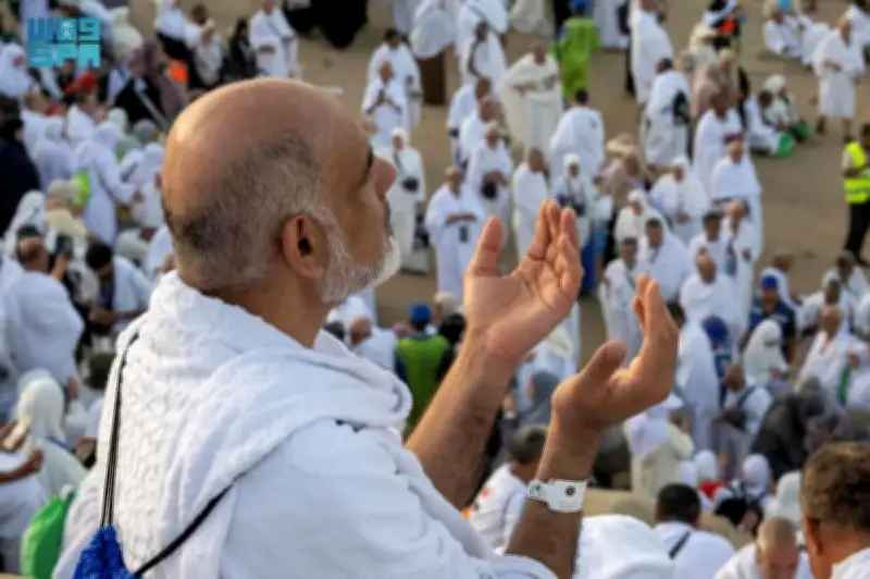 اكتمال تصعيد جميع الحجاج إلى عرفات بنجاح في يوم الحج الأكبر