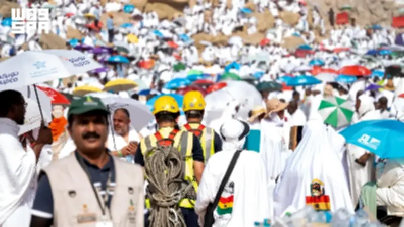 تعزيز التفتيشات الميدانية لقوات الدفاع المدني في مخيمات عرفات