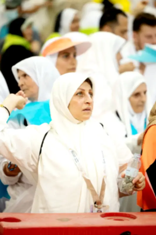 خيام مقاومة للاشتعال وأطول طريق مشاة في مشعر منى لرمي الجمرات بأمان