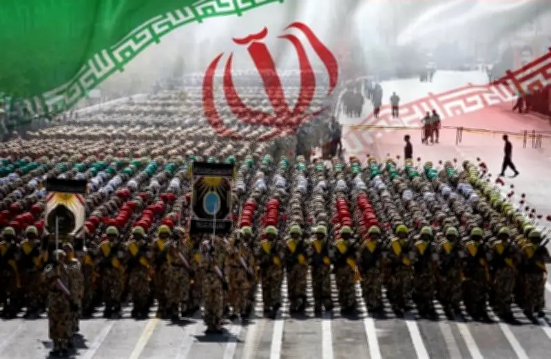 الحرس الثوري يعلن استهداف قاعدة كويتية والجيش الكويتي يؤكد التصدي لهجوم جوي