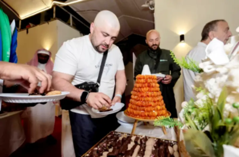 لجنة شرعية تجيب عن أسئلة ضيوف برنامج خادم الحرمين في منى