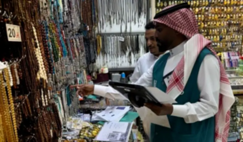 وزارة التجارة تواصل جولاتها الرقابية في المدينة المنورة لخدمة ضيوف الرحمن