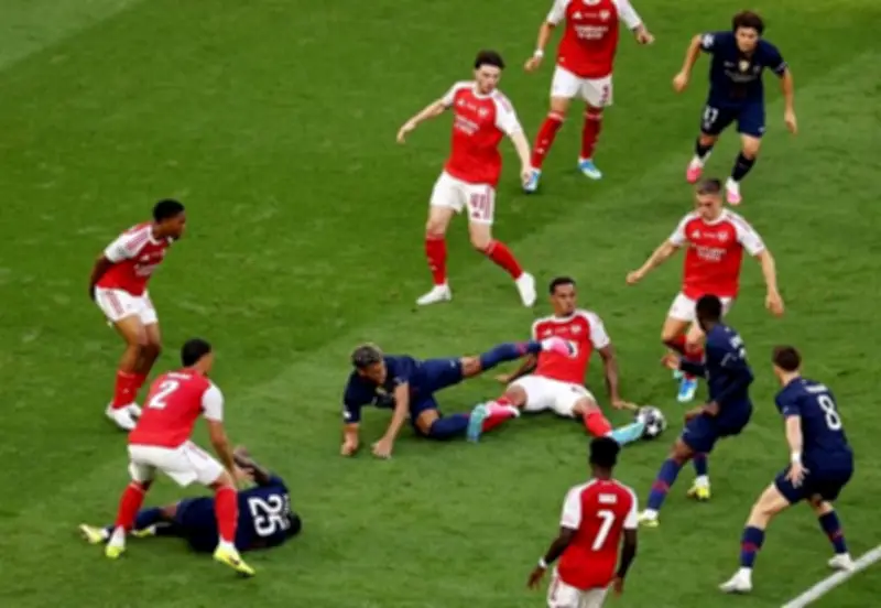 باريس سان جيرمان يتوج بلقب دوري أبطال أوروبا على حساب أرسنال