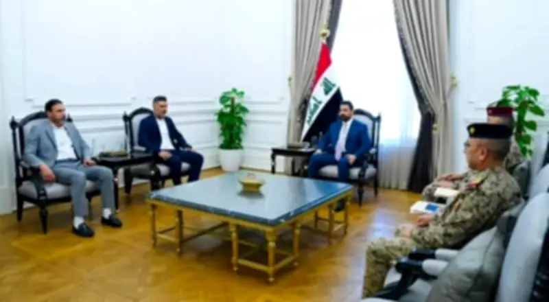 العراق يقترب من حسم ملف السلاح بخطة لدمج الفصائل المسلحة