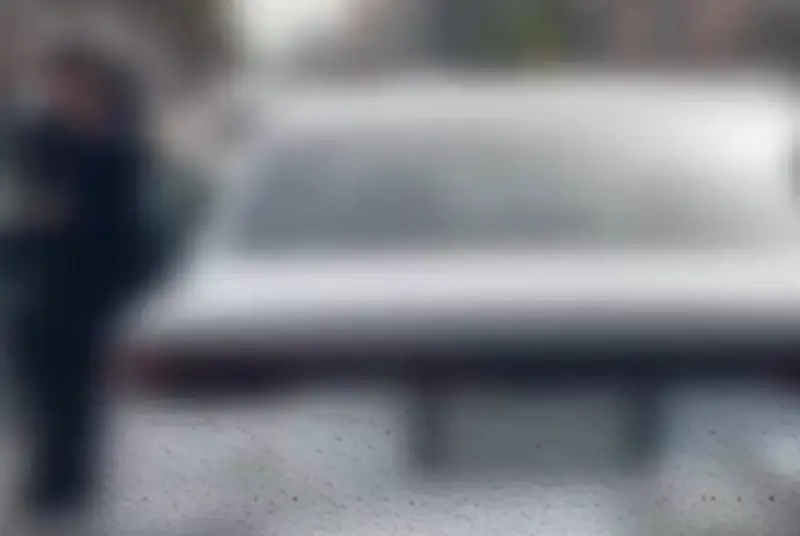 مستشار قانوني يحذر من نشر مقاطع الخلافات المرورية ويؤكد عقوباتها