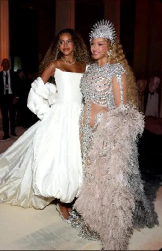 أول ظهور لابنة بيونسيه في Met Gala 2026 يخطف الأنظار