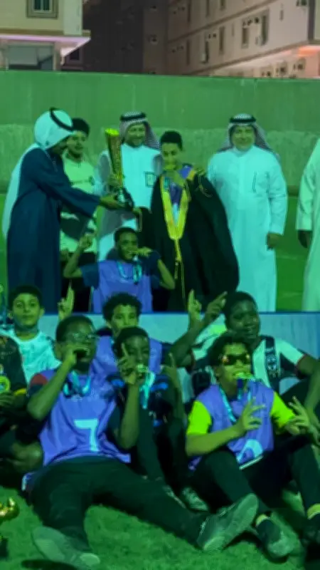 ختام مثير لدوري مدارس جدة لكرة القدم U13 بفوز مدرسة عماد الدين زنكي