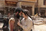 فيلم «أسد» يواصل زئيره العربي بعد نجاحه الجماهيري وبدء عرضه في 12 دولة