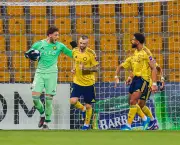 بينتو يتصدر حراس الدوري السعودي نظافة الشباك بـ13 مباراة