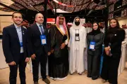 نائب أمين مجلس شؤون الجامعات يزور جناح الجامعة الإلكترونية في نافسا 2026