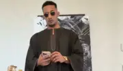 محمد رمضان يعلن 22 مايو عيداً رسمياً للجلابية الصعيدي بعد منعها في سينما