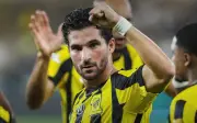 حسام عوار يحتفل بـ50 مباراة بقميص الاتحاد بأرقام مميزة