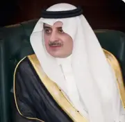 أمير تبوك يرعى تخريج أكثر من 9 آلاف طالب وطالبة بجامعة تبوك