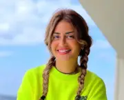 منة فضالي تقدم بلاغا رسميا ضد خادمتها بتهمة سرقة مجوهراتها