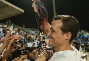 رئيس الخلود يدعو جماهير جدة لمساندة فريقه أمام الهلال في نهائي كأس الملك