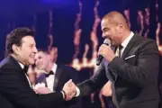 عمرو دياب ينعى هاني شاكر: صوته شكل وجدان الأجيال