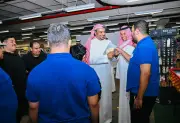 الوسطان الرياضي والثقافي يحتفلان بتوقيع كتاب «على حافة كرة القدم»