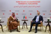 وزير الخارجية السعودي يبحث مع نظيره التركي العلاقات والتطورات الإقليمية