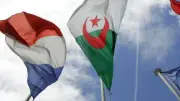 فرنسا تعيد سفيرها للجزائر بعد عام من استدعائه في أزمة دبلوماسية حادة
